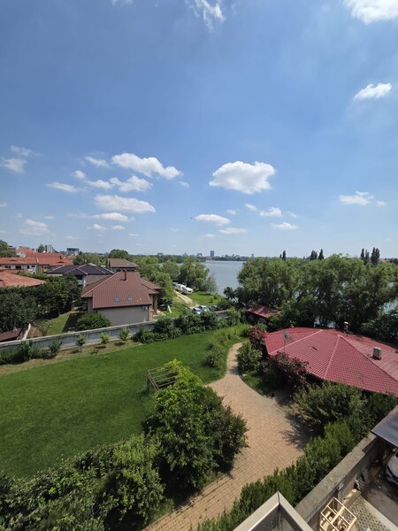 Baneasa, Sisesti,